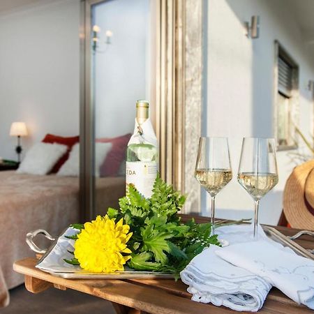 Beachouse - Surf, Bed & Breakfast Ericeira Bagian luar foto