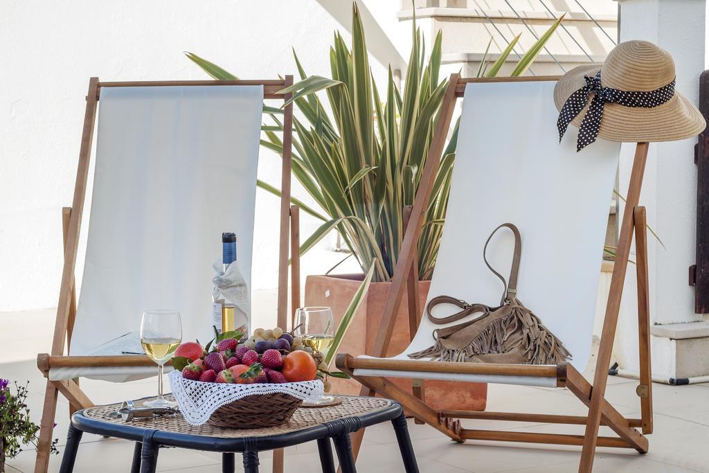 Beachouse - Surf, Bed & Breakfast Ericeira Ruang foto