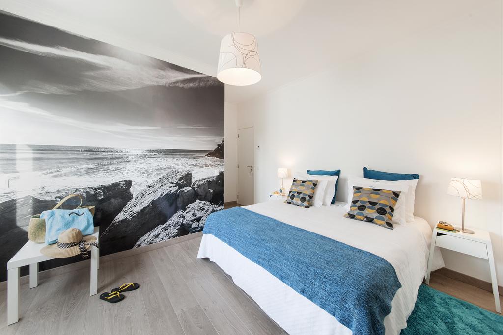 Beachouse - Surf, Bed & Breakfast Ericeira Ruang foto