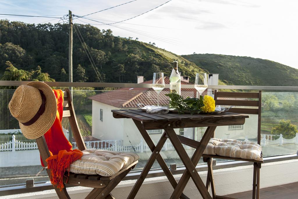 Beachouse - Surf, Bed & Breakfast Ericeira Ruang foto